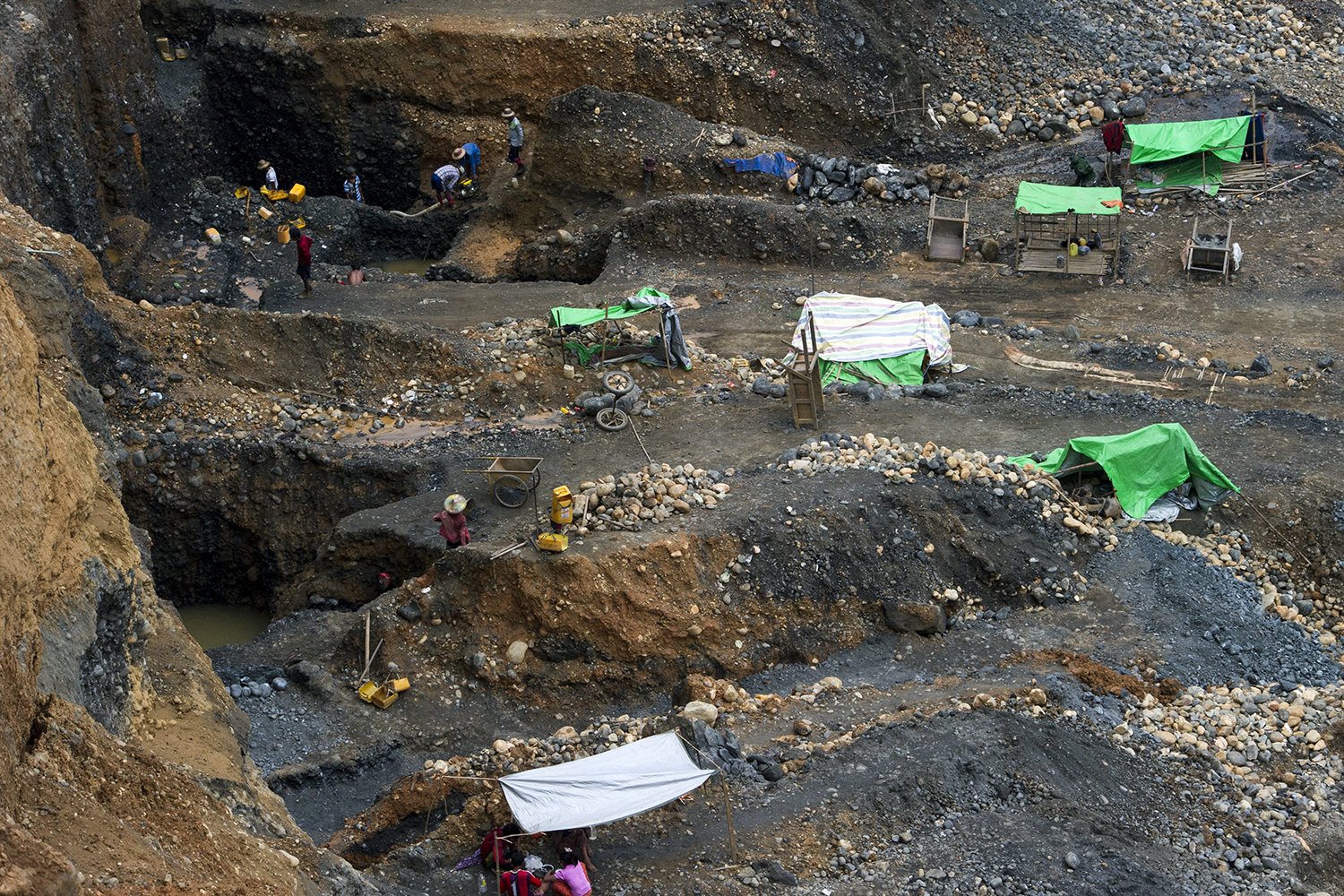 🌏  Where Jade Comes From: Famous Jade Mines Around the World