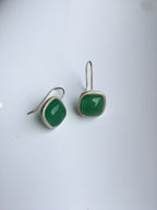 Grüne Quadrat Jade Ohrringe. Jade Würfel Ohrringe.Sterling Silber Jade Schmuck.Grüne Edelstein Ohrringe.Zierliche Jade Ohrringe.Chinesische Jade.Geschenk
