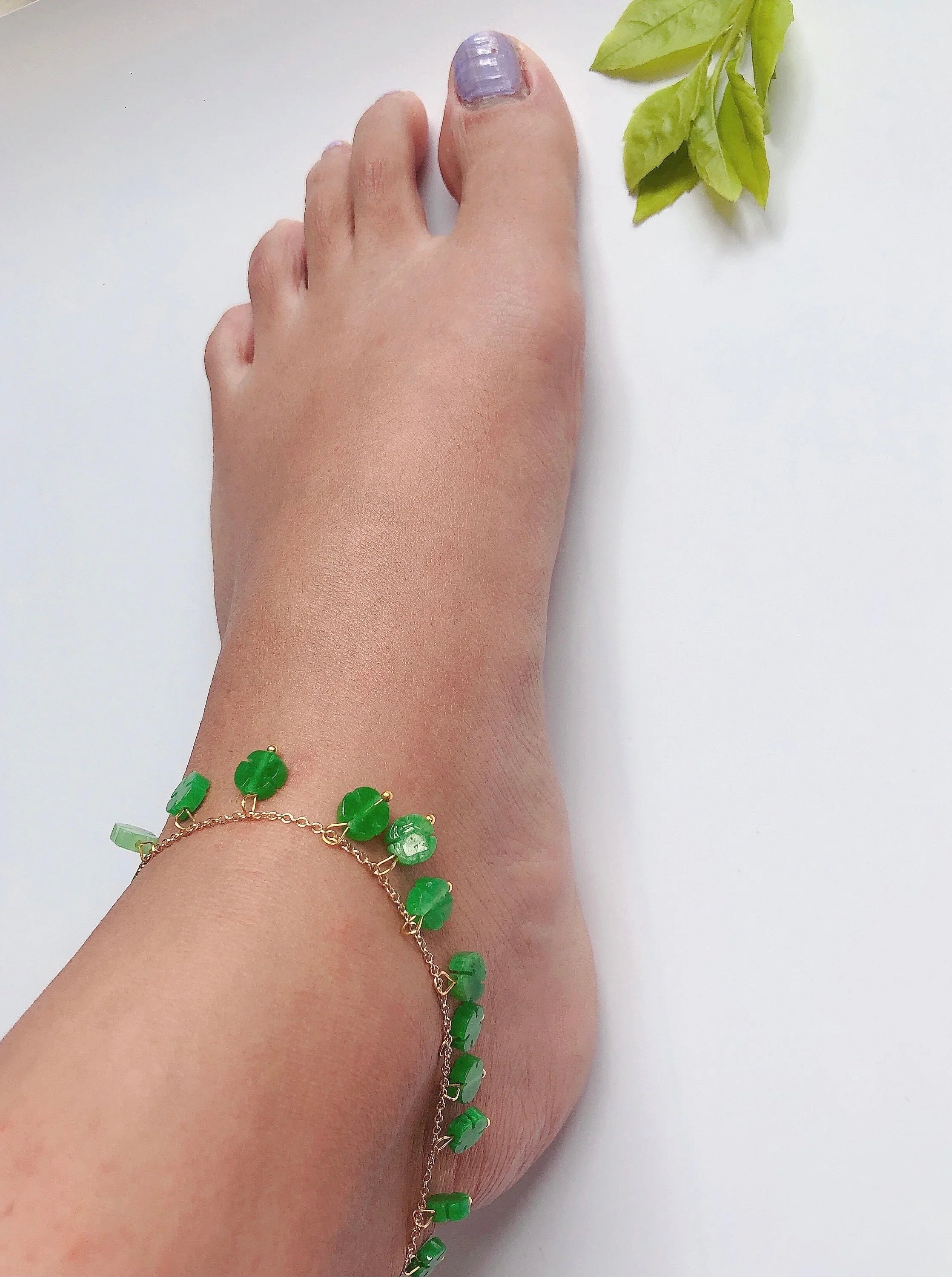 Green Jade Clover Anklet.Green Jade Beads Foot Jewelry.Gold Lucky Foot Chain.Charm Ankle Bracelet.Four-leaf Jewelry.Real Jades.Gift for her