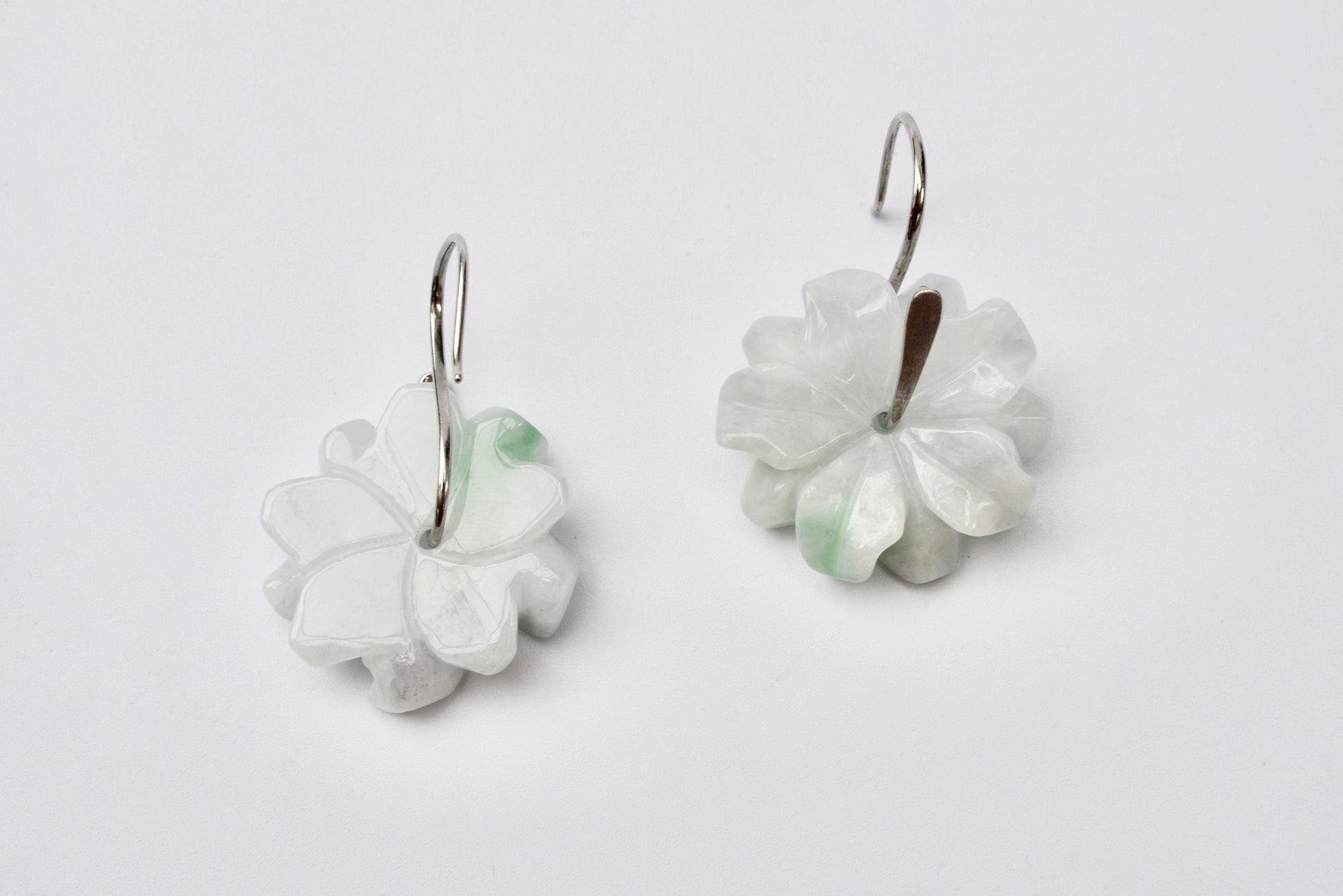Green & White Jade Flower Earrings.Jade Silver Earrings.Real Jade Jewelry.Sterling Silver Earrings.Wedding Floral jewelry.Gift for her.Bride