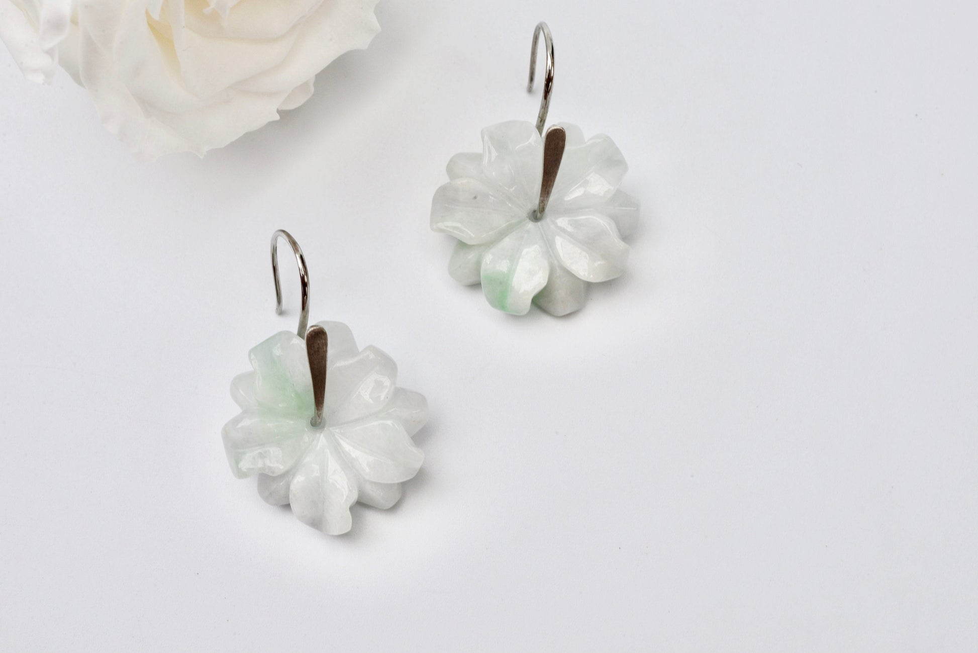 Green & White Jade Flower Earrings.Jade Silver Earrings.Real Jade Jewelry.Sterling Silver Earrings.Wedding Floral jewelry.Gift for her.Bride